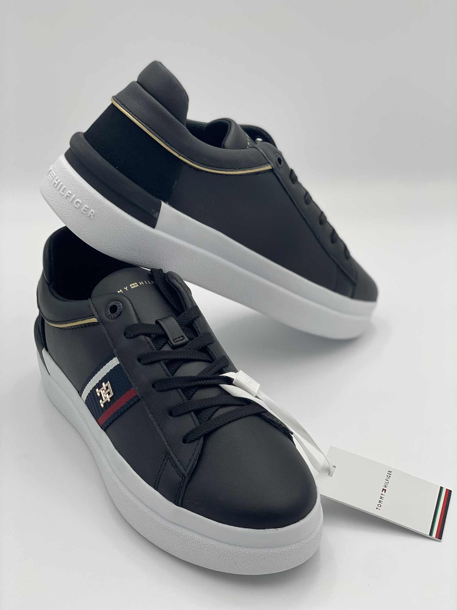 Tommy Hilfiger Women's Sneakers Black