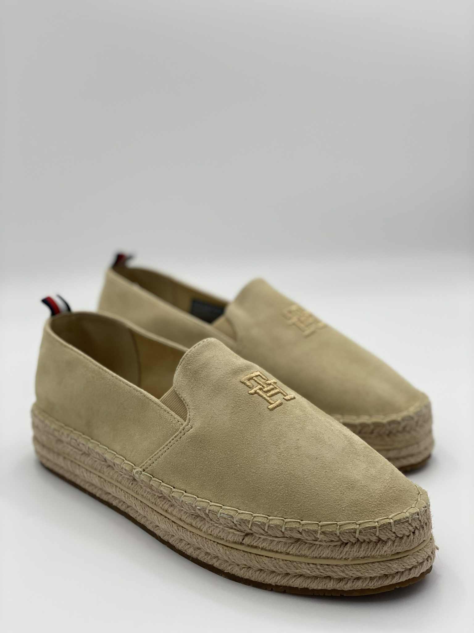 LINEN ESPADRILLES