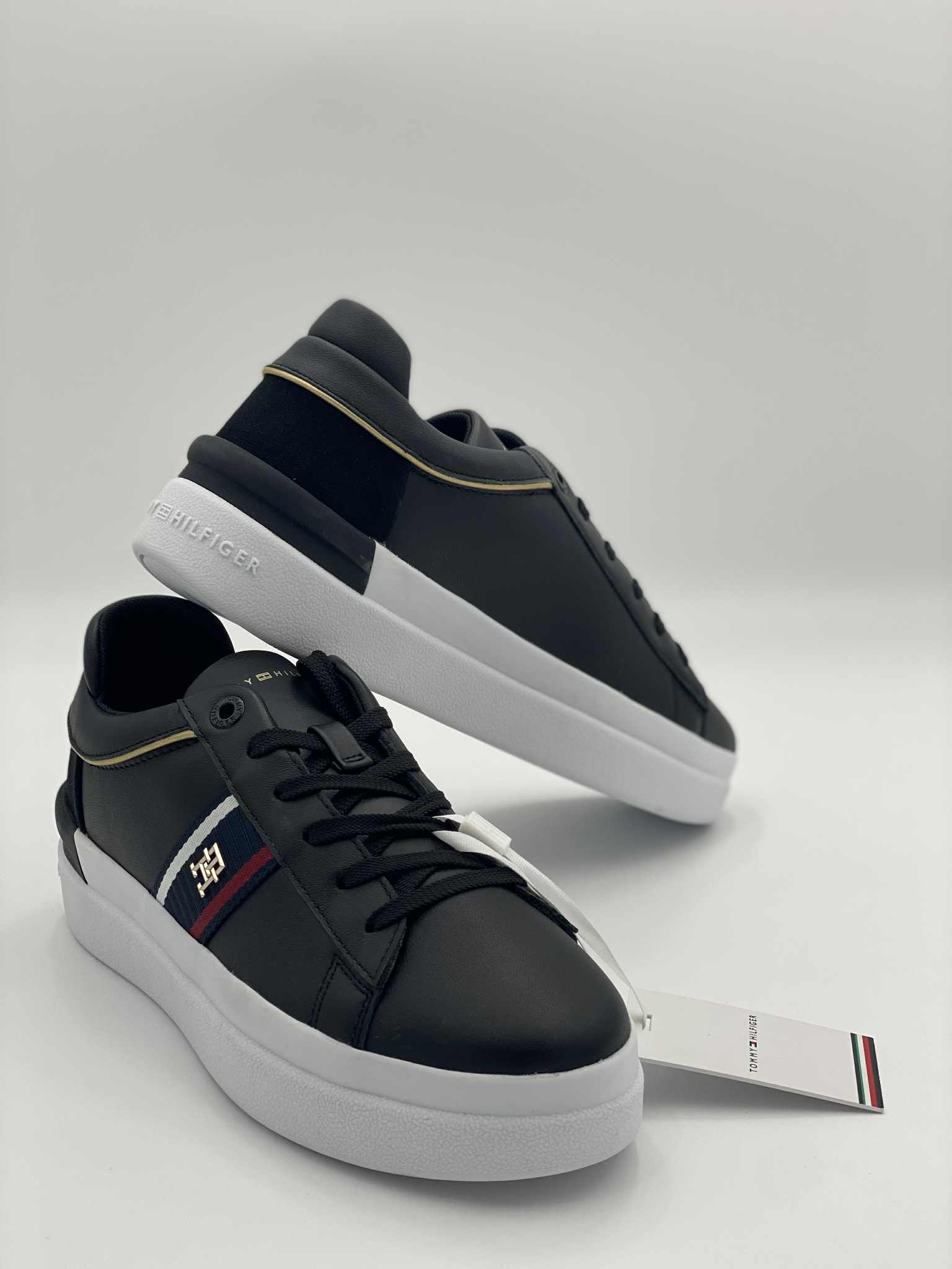 Tommy Hilfiger Women's Sneakers Black