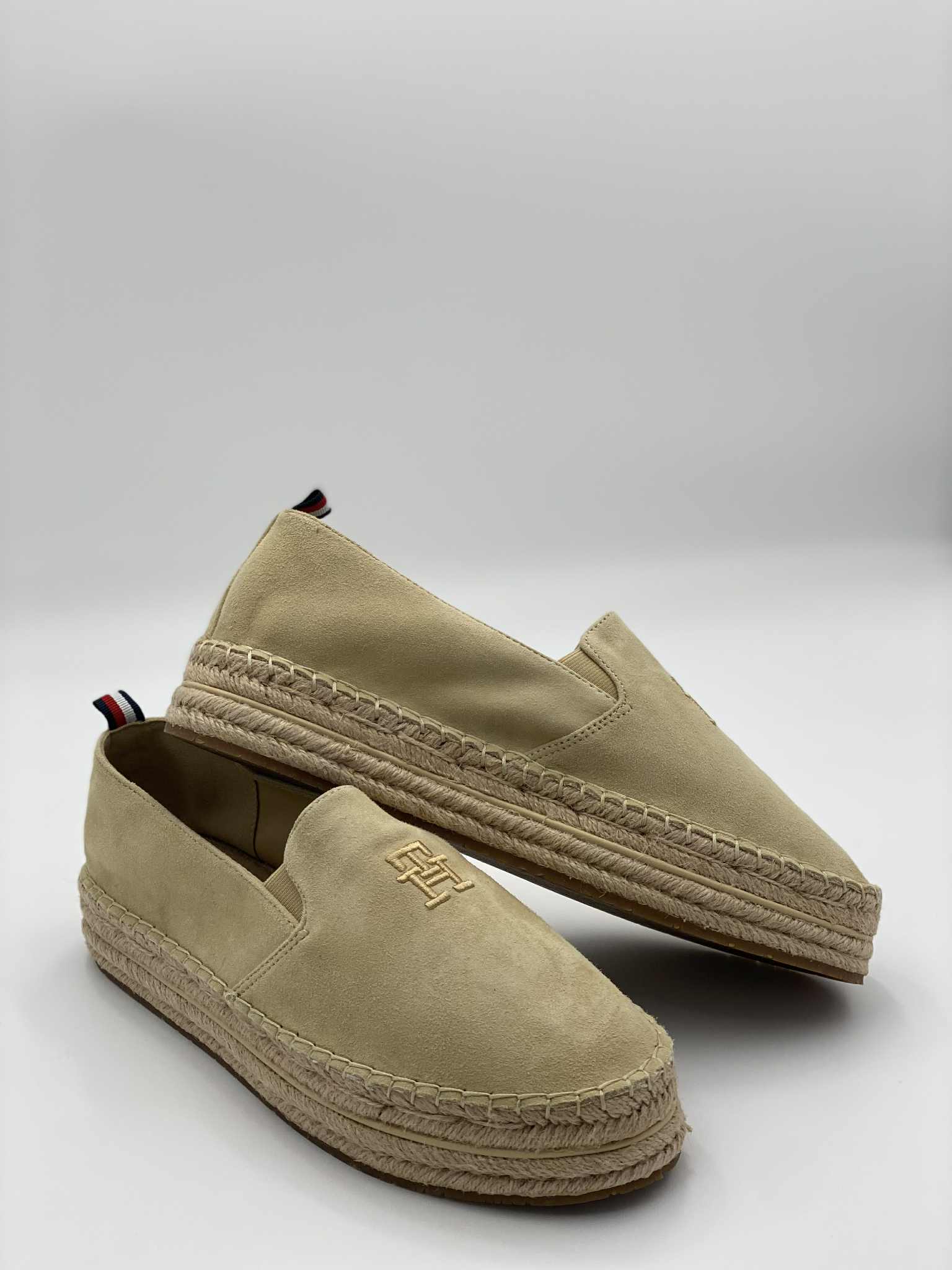 LINEN ESPADRILLES