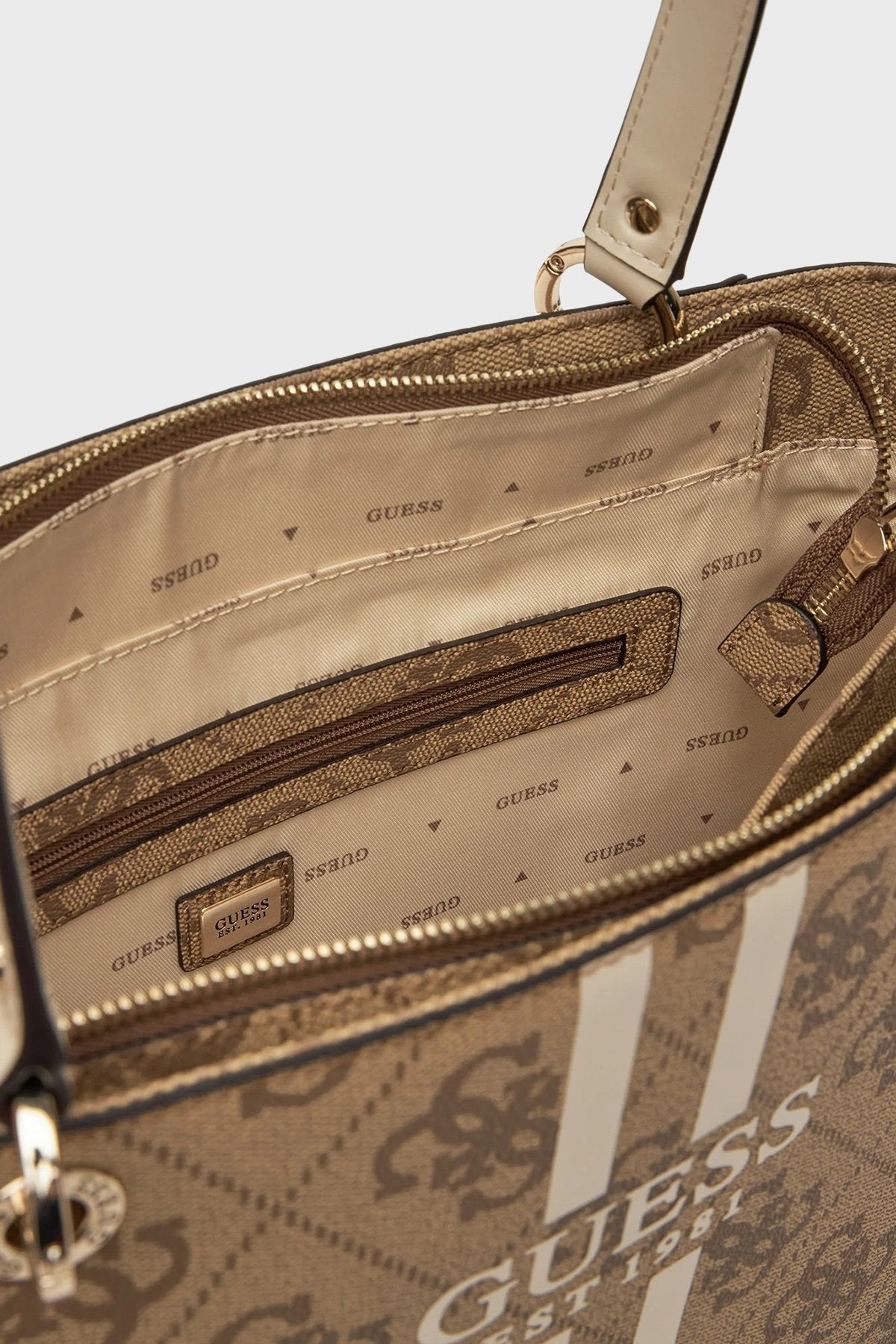 Noelle tote logo handbag