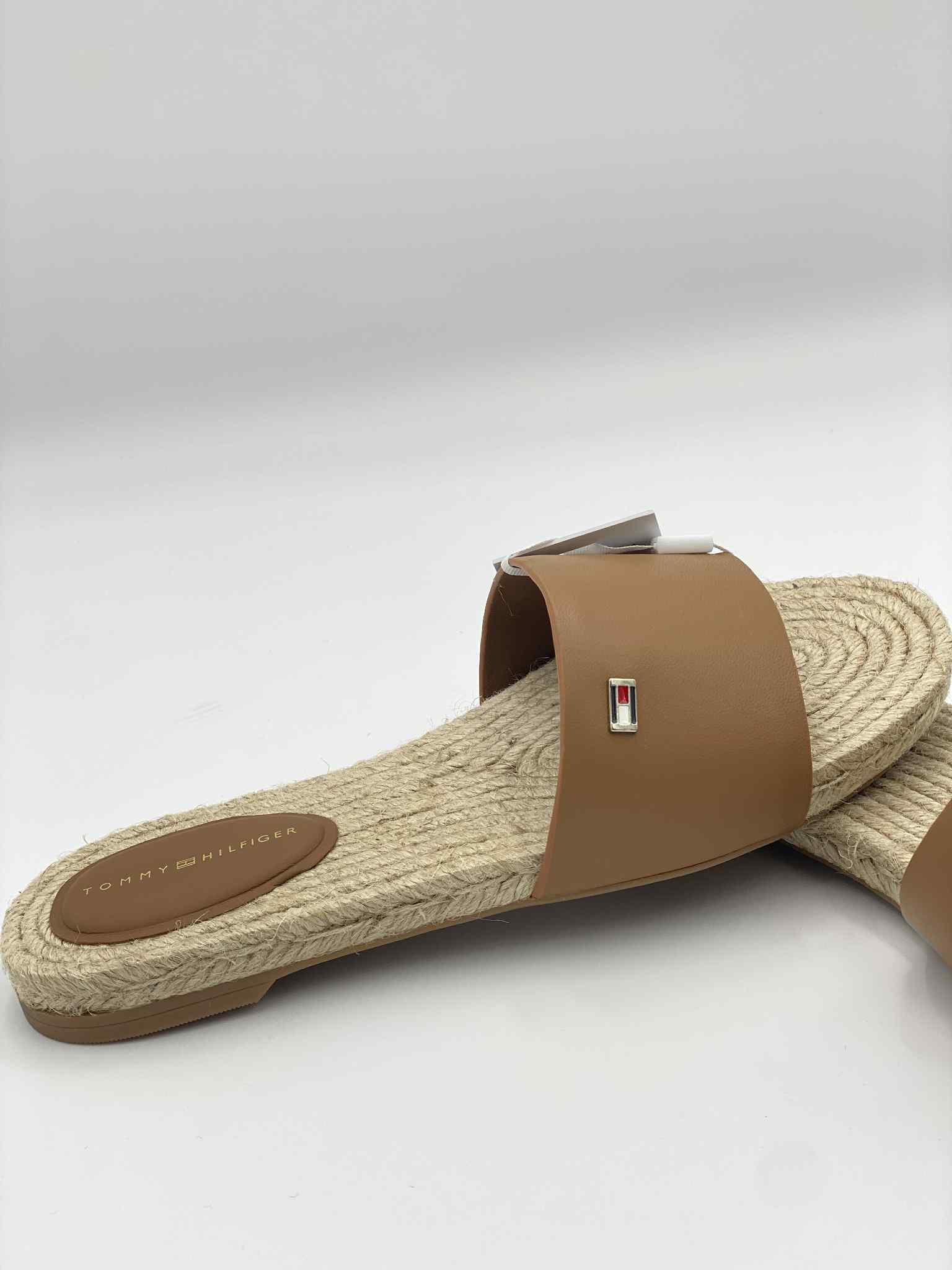 Mules - summer cognac