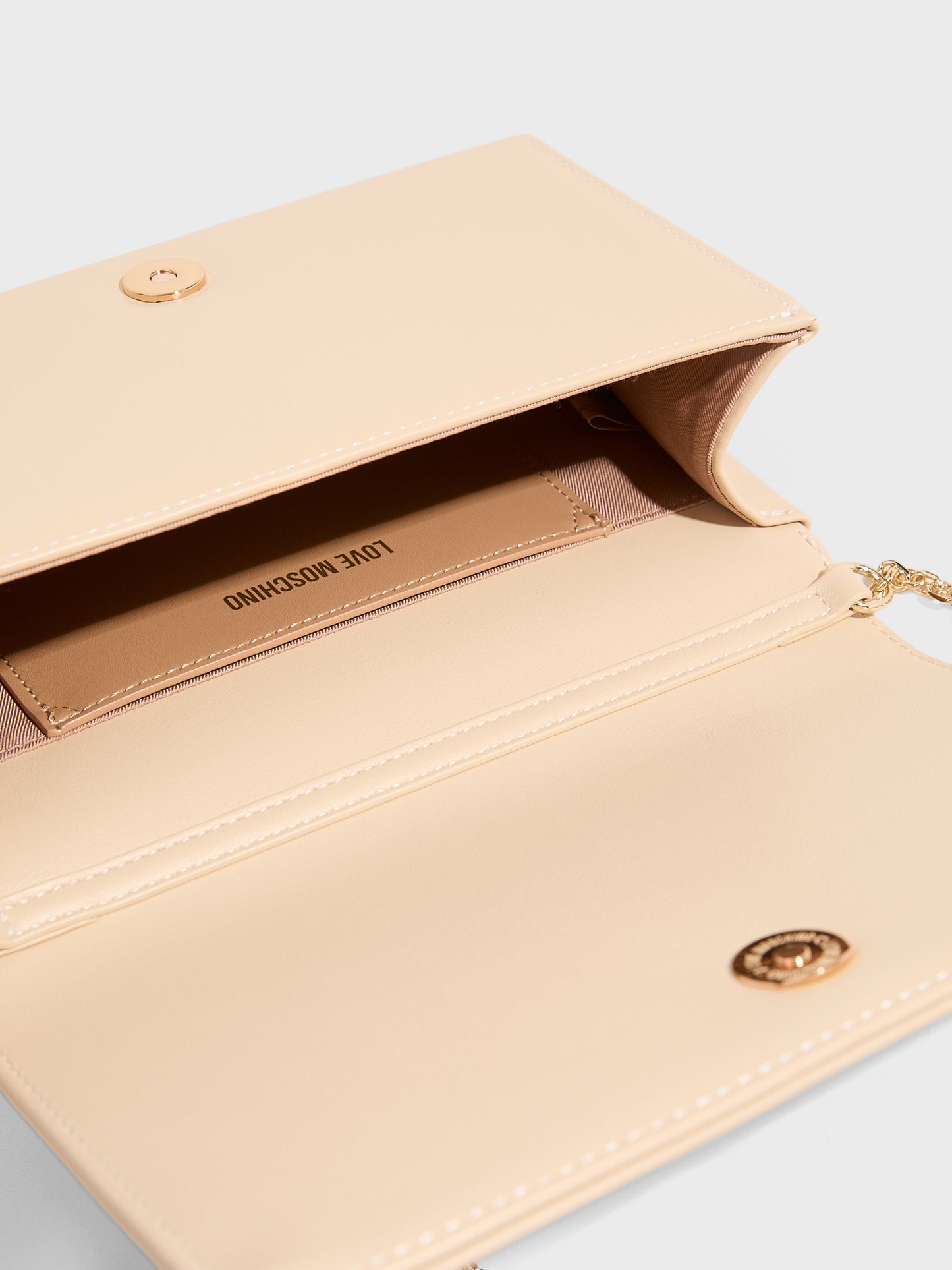 New collection love moschino