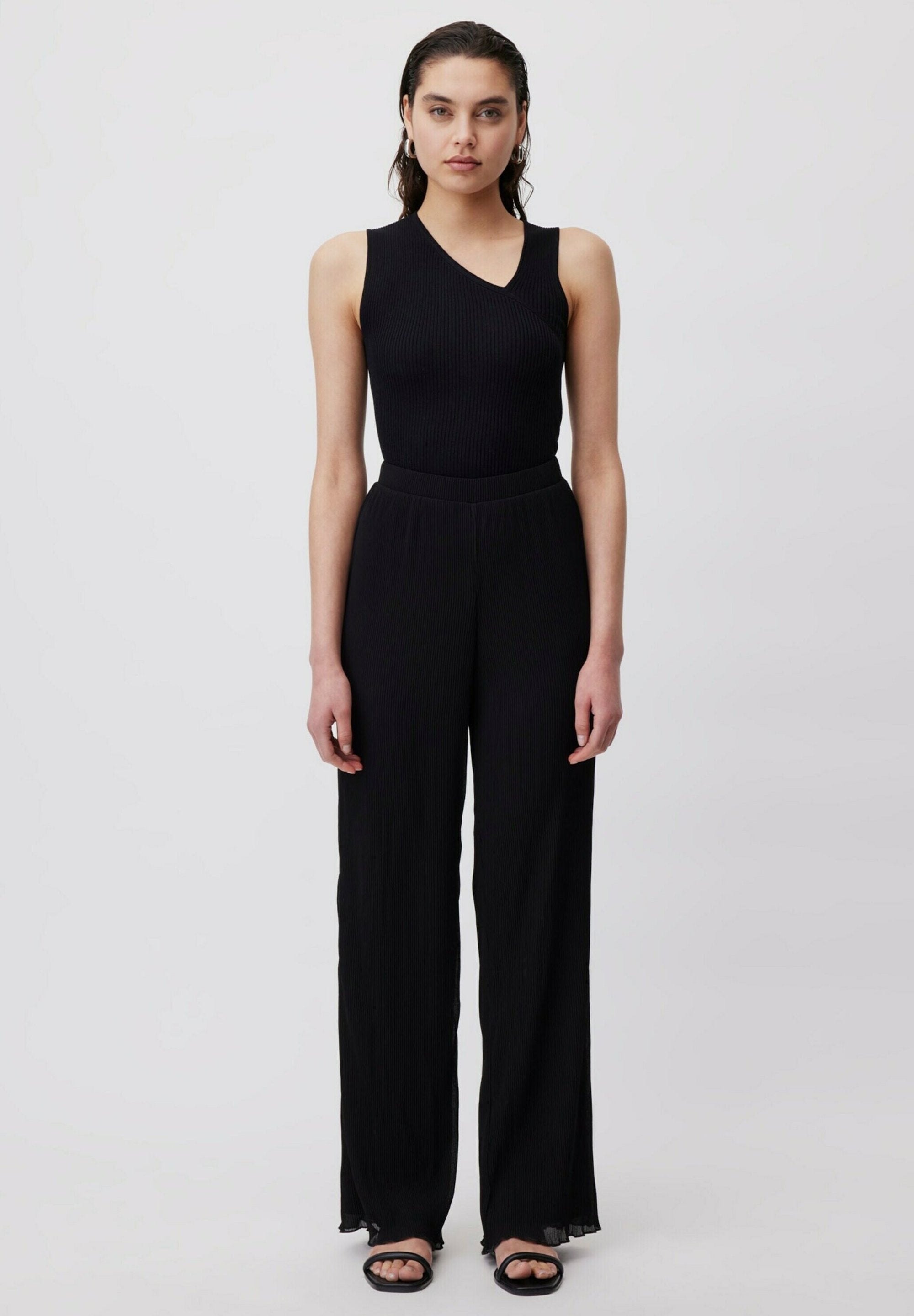 Aileen Pants Black Women LeGer
by Lena Gercke