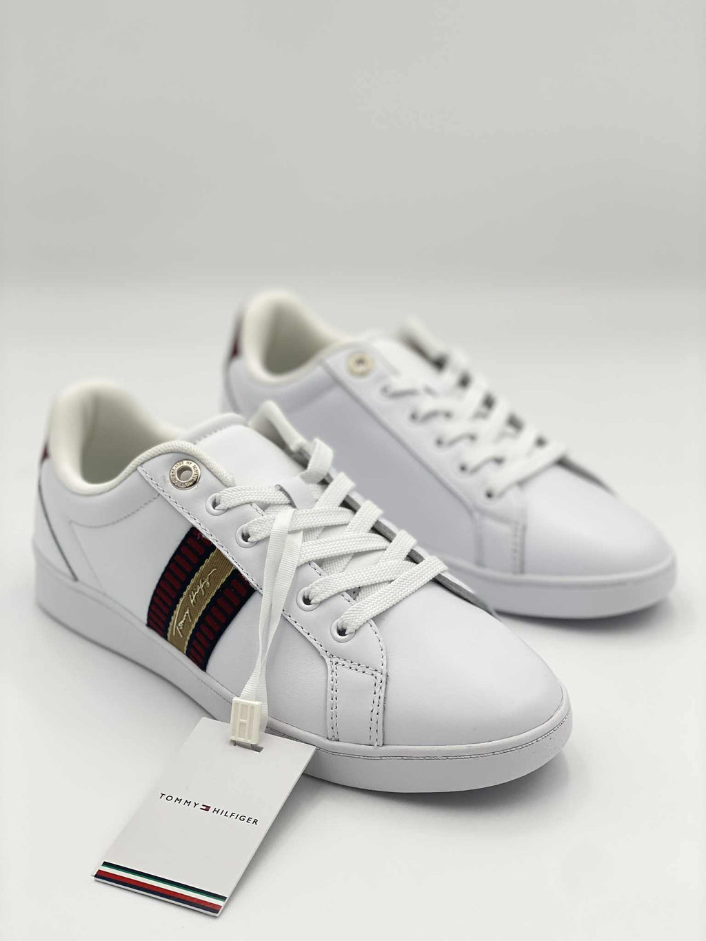 Tommy Hilfiger leather sneakers
