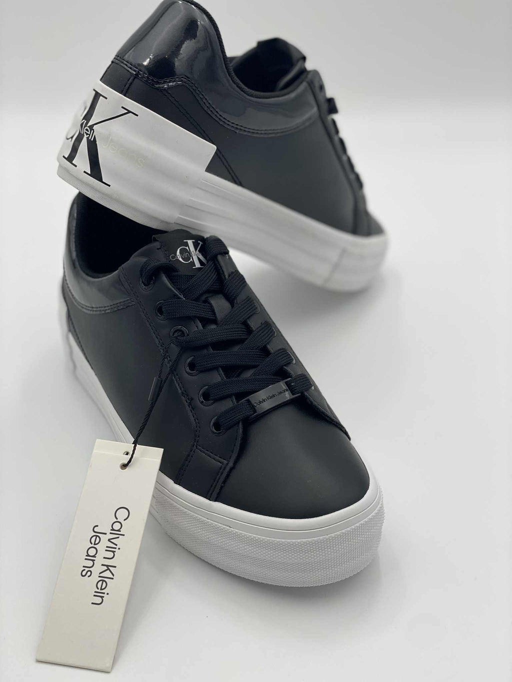 Sneakers Calvin Klein Jeans VULC FLATFORM BOLD LTH-GLOSSY