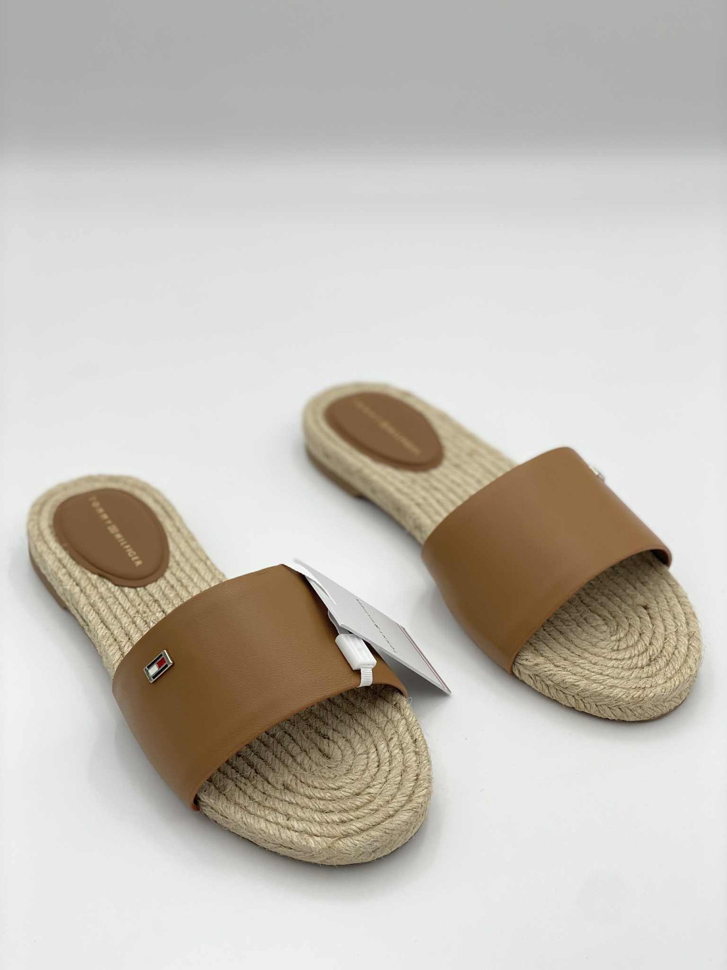 Mules - summer cognac