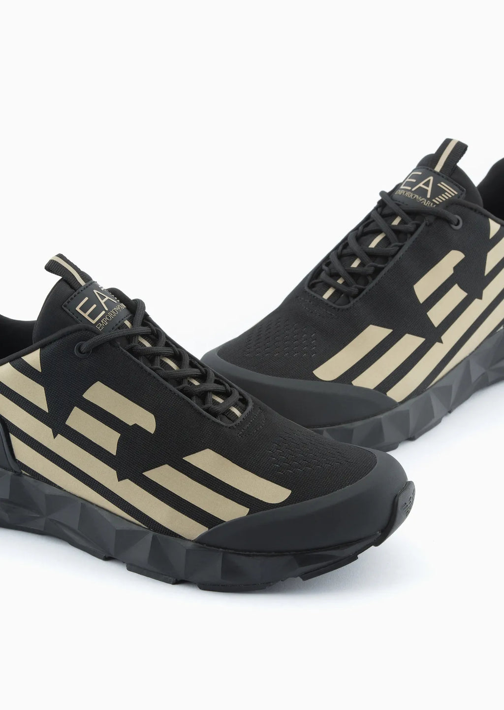 Ultimate C2 Kombat sneakers