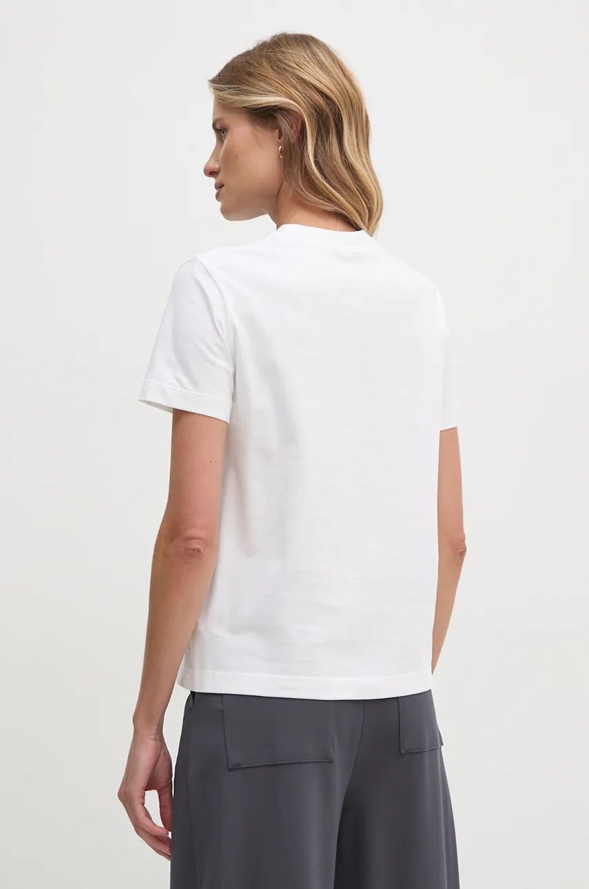 Calvin Klein t-shirt