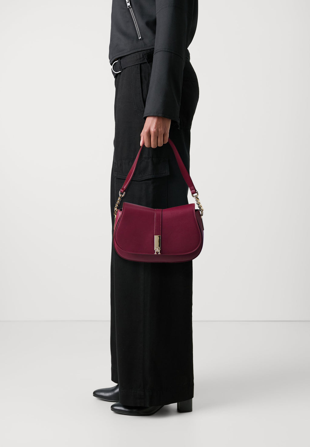 HERITAGE SADDLE BAG - Handbag - rouge