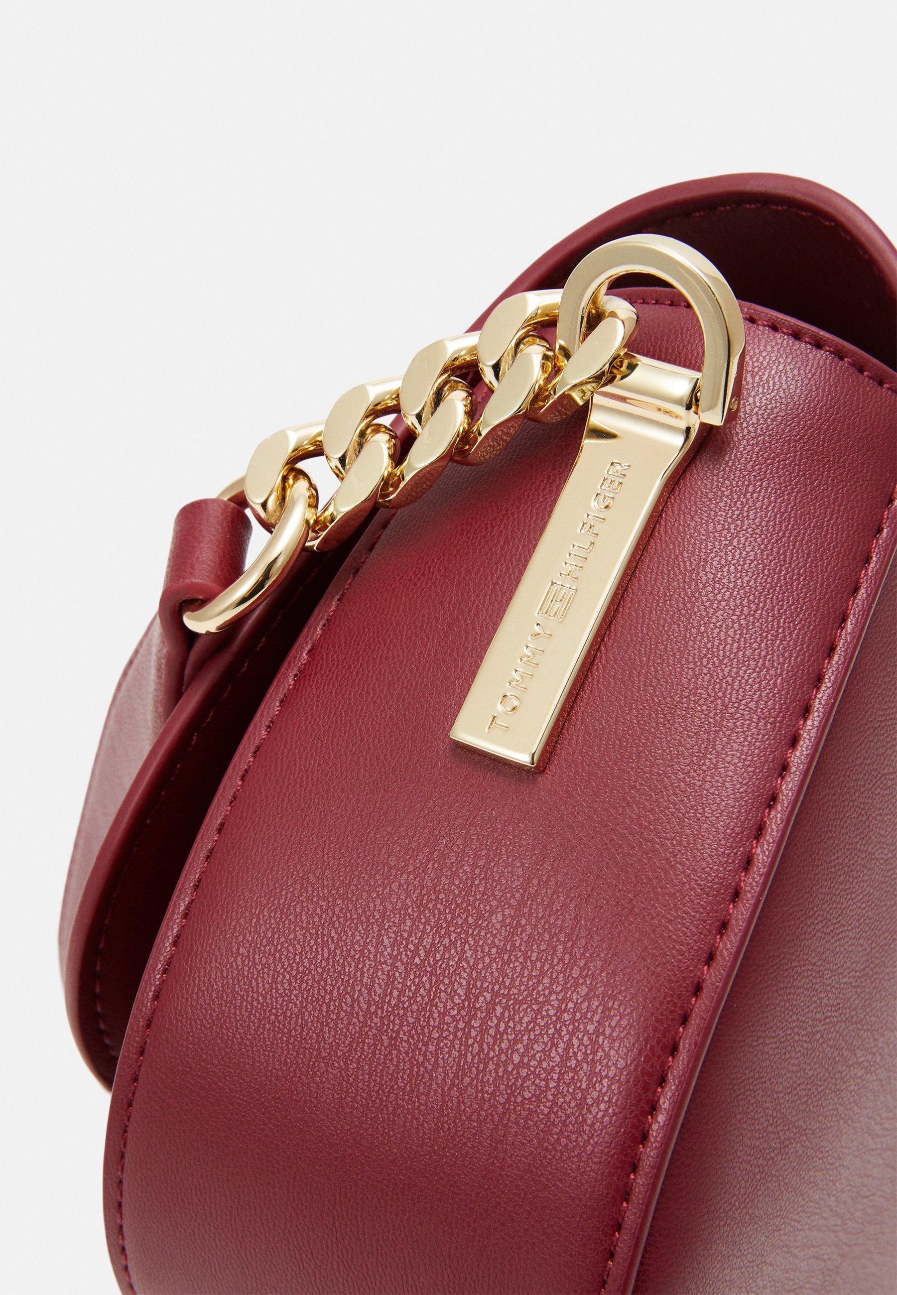 HERITAGE SADDLE BAG - Handbag - rouge