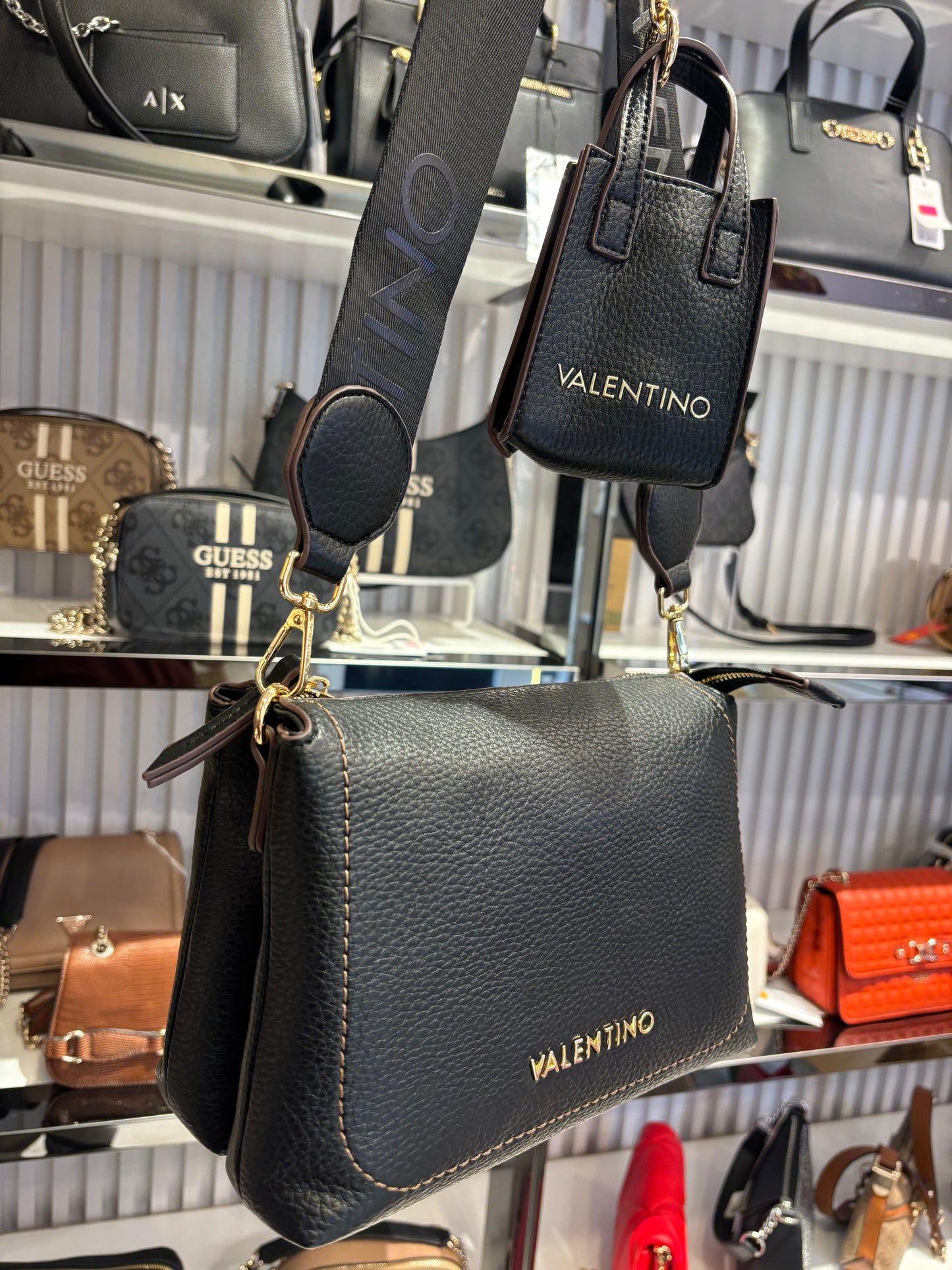 Valentino Samantha