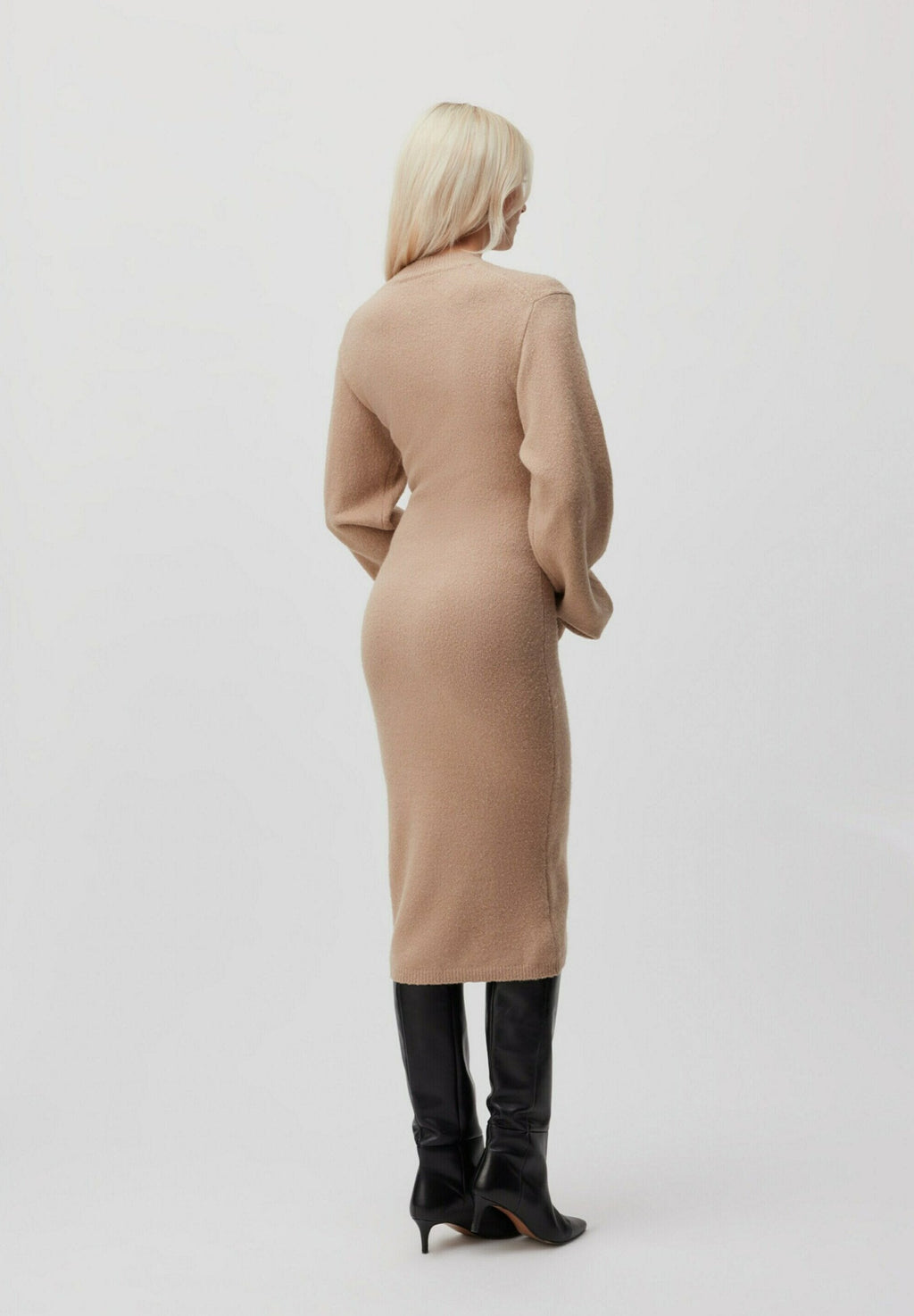 Selena Dress Savannah Tan
Women LeGer by Lena Gercke