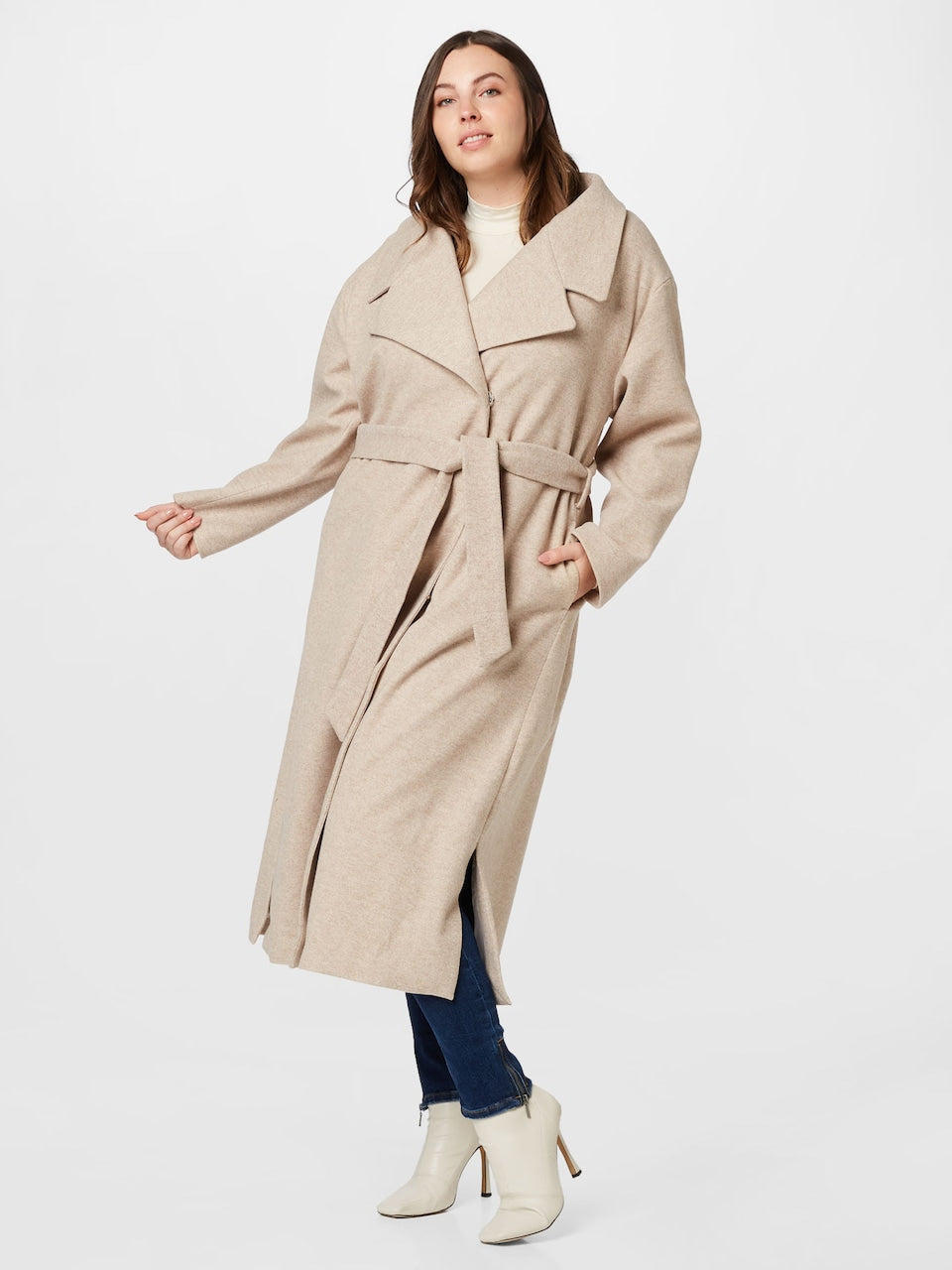 Jara Coat Women About You
Curvy