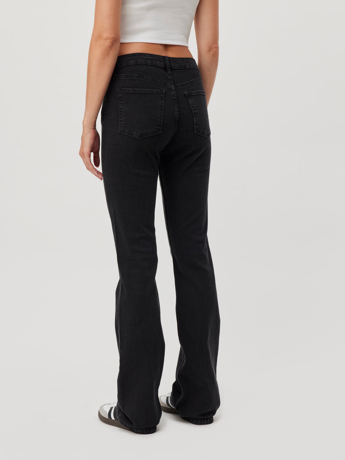 Leyla Pants Black Denim Wash
Women LeGer by Lena Gercke