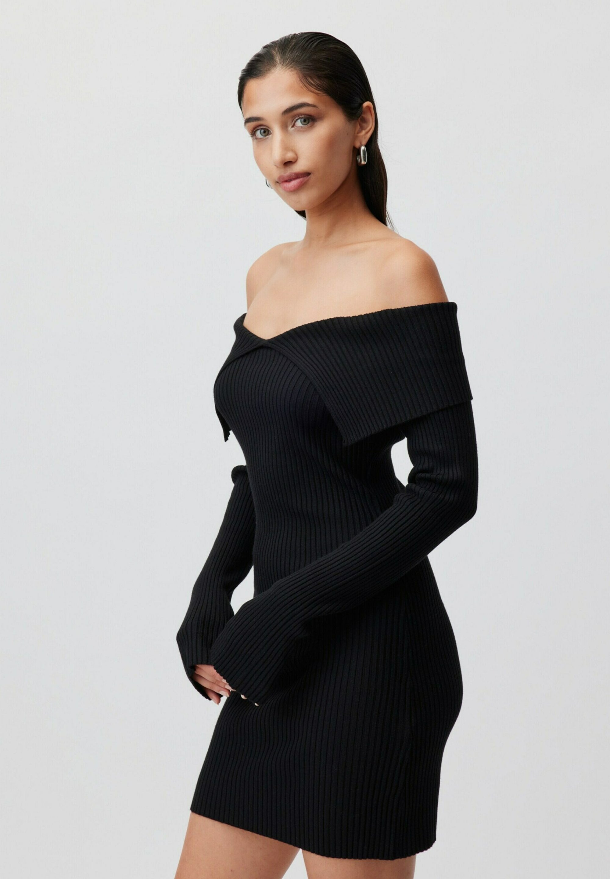Maren Dress Black Women LeGer
by Lena Gercke