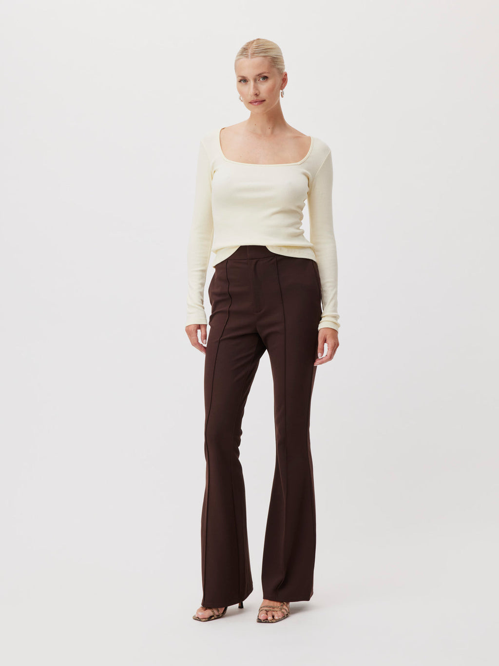 Hildegard Pants Tall Coffee Bean
Women LeGer by Lena Gercke