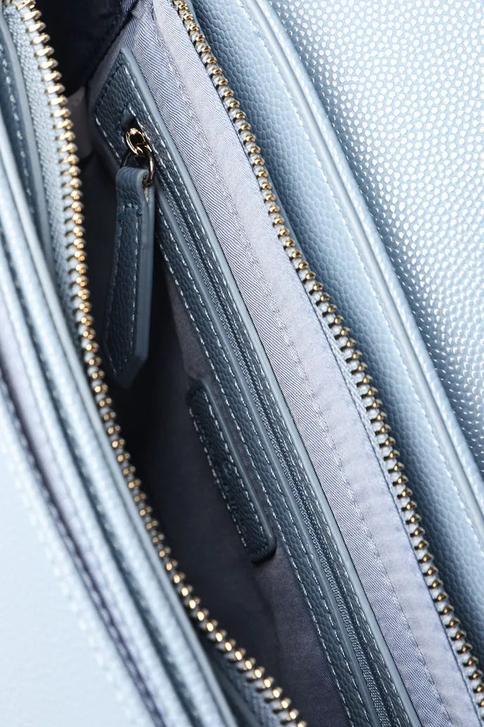 Divina Shoulder bag synthetic