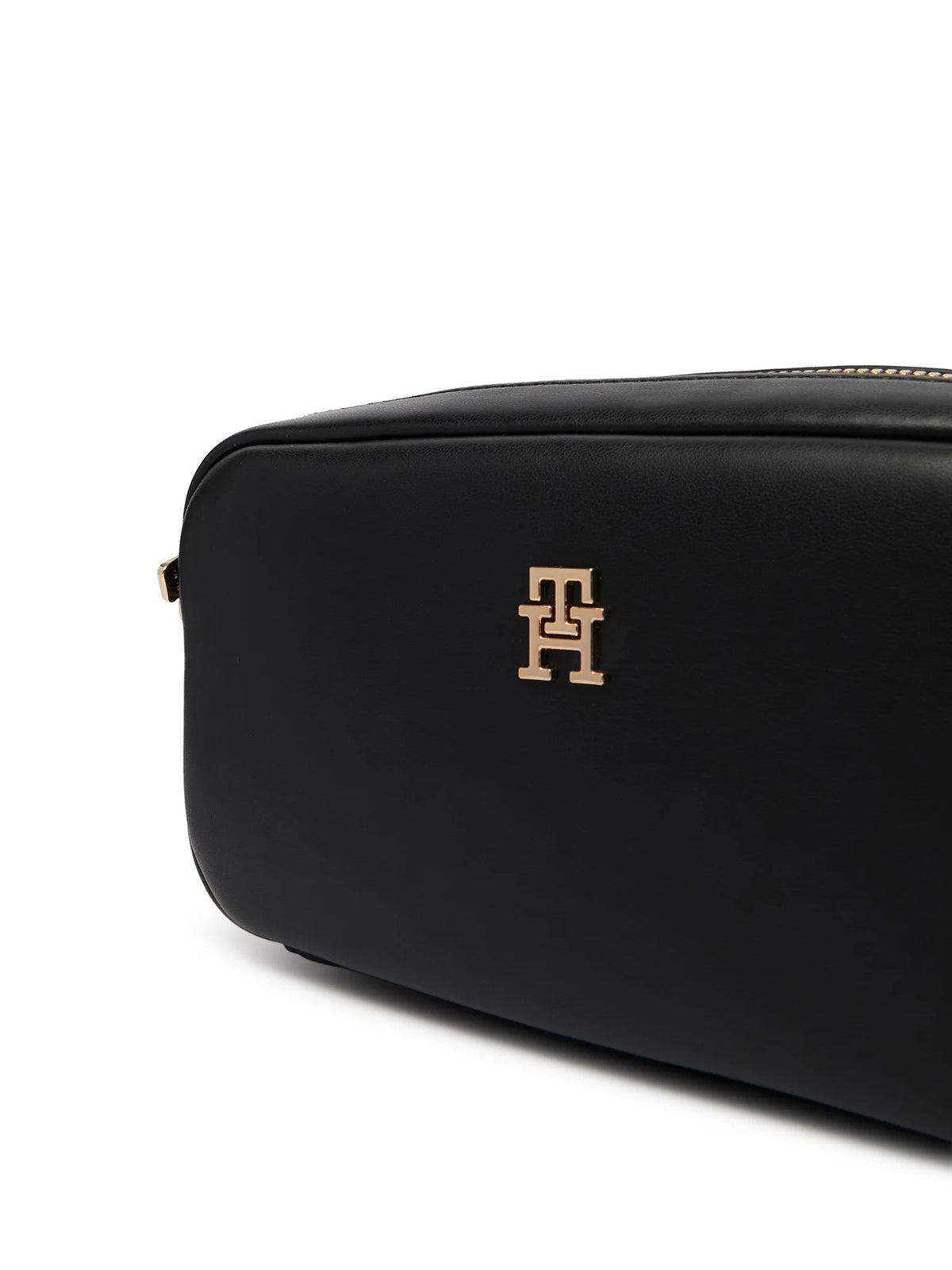 Th Essential Camera Bag