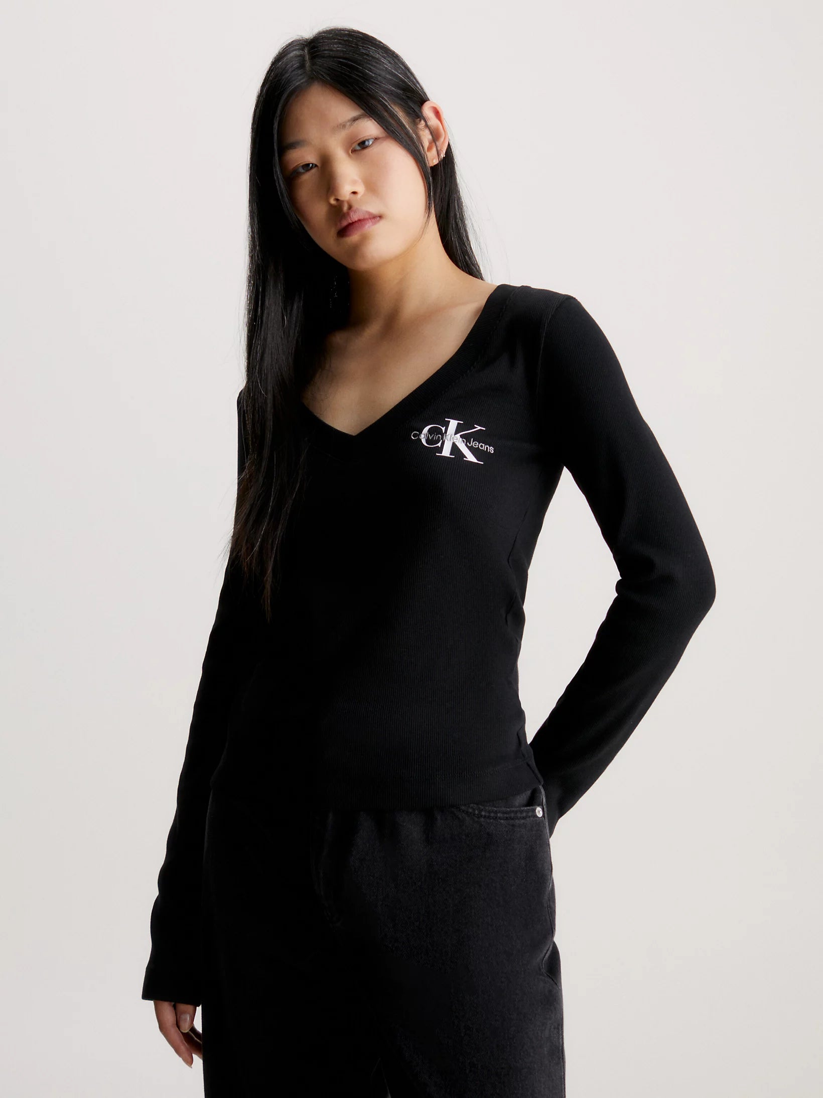 Slim Ribbed V-Neck Top