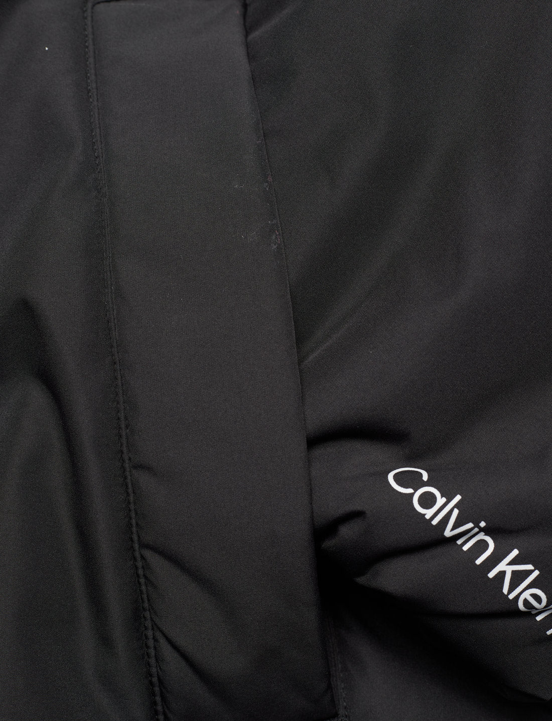 SHORT LIGHTWEIGHT PADDED JACKET