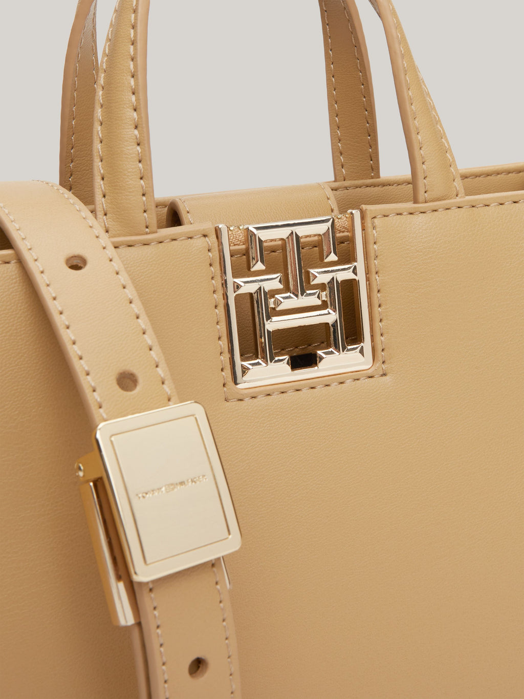 Small Crossover Strap Tote