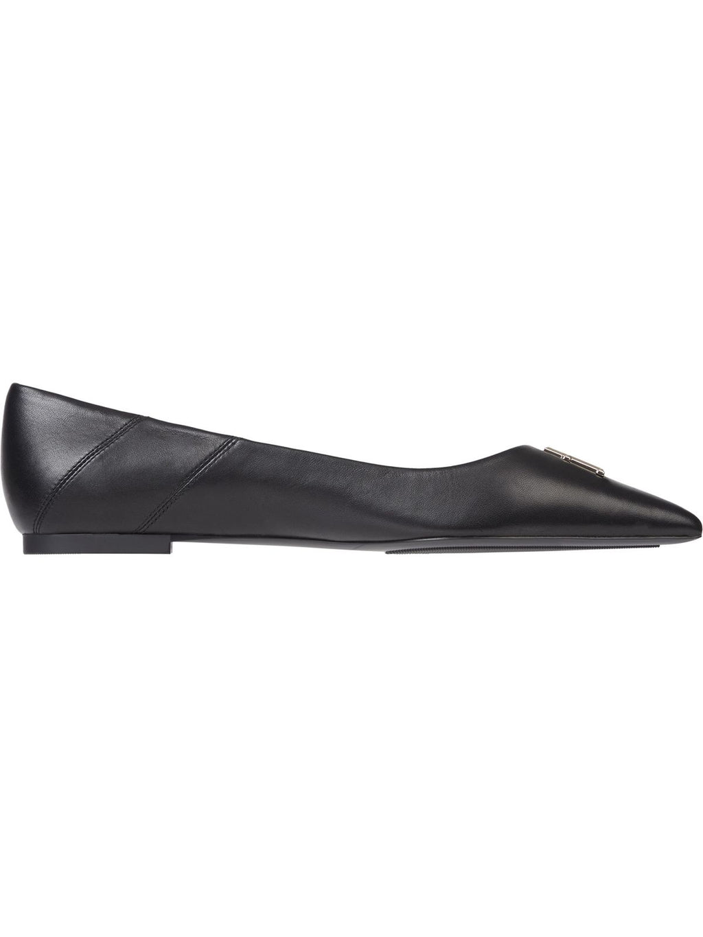 LEATHER BALLERINAS WITH FINE POINT AND INSIGNIA