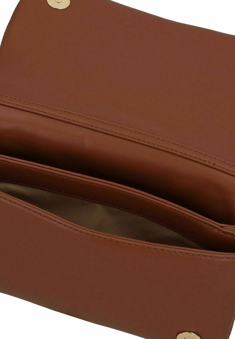 Quilted smart daily bag Embossed