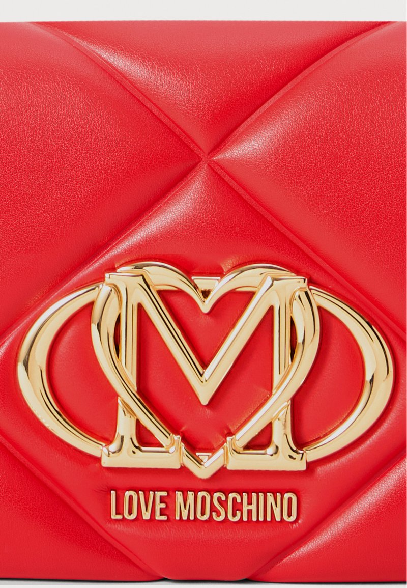 Quilted smart daily bag Embossed