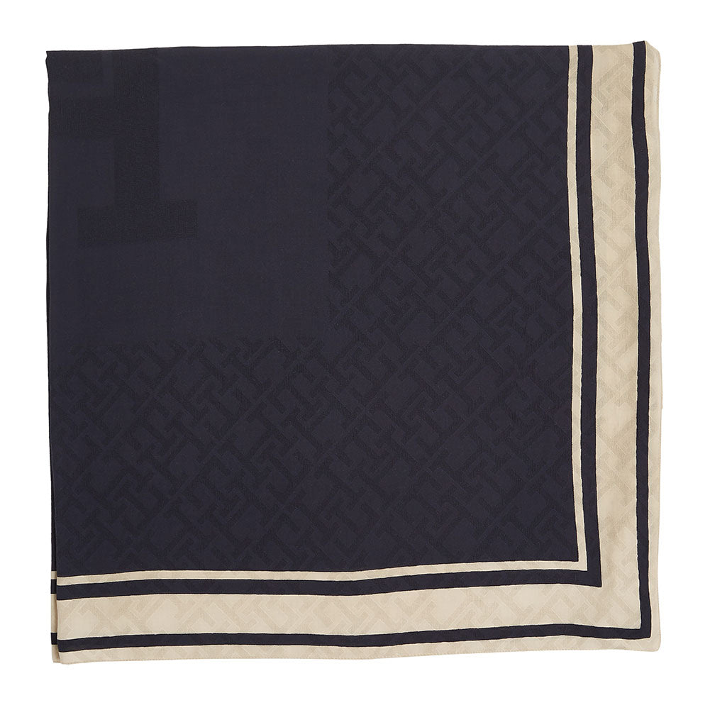 Tommy Hilfiger scarf