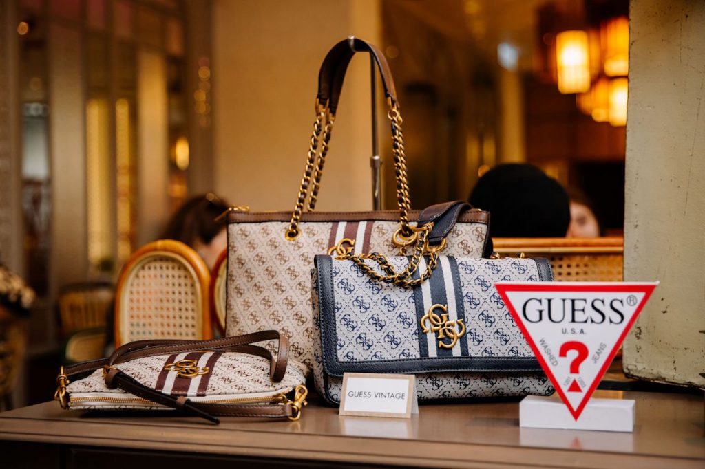 Guess shops bag 2019