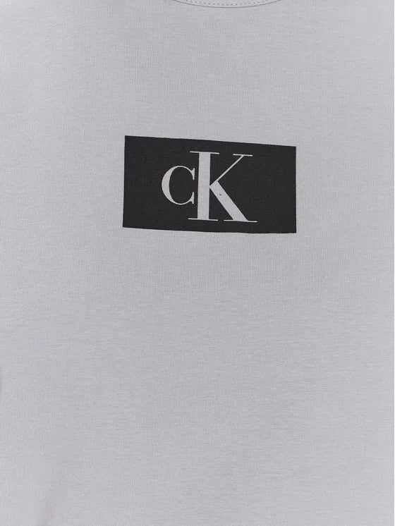 Calvin Klein T-Shirt